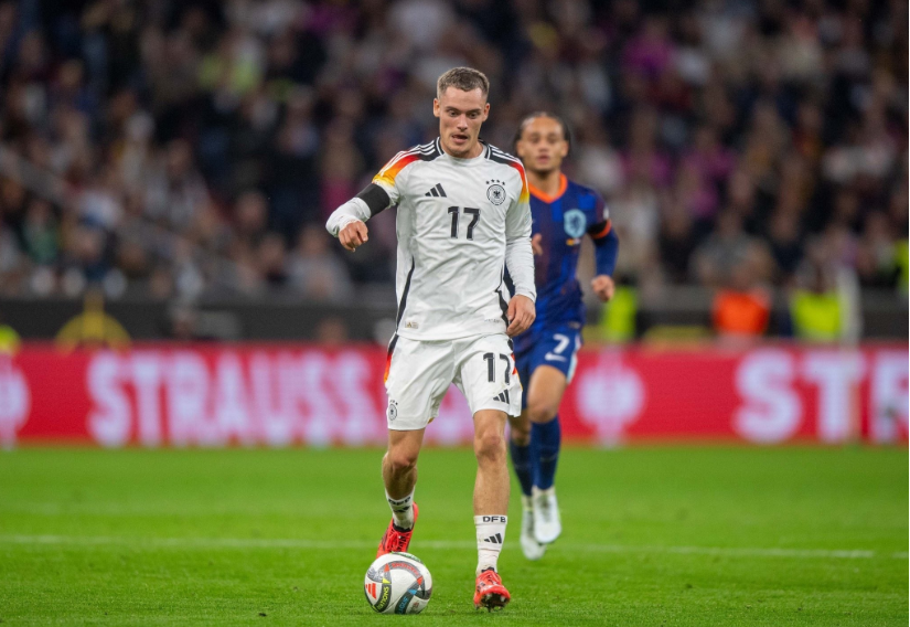 而且他的个 而且他的个