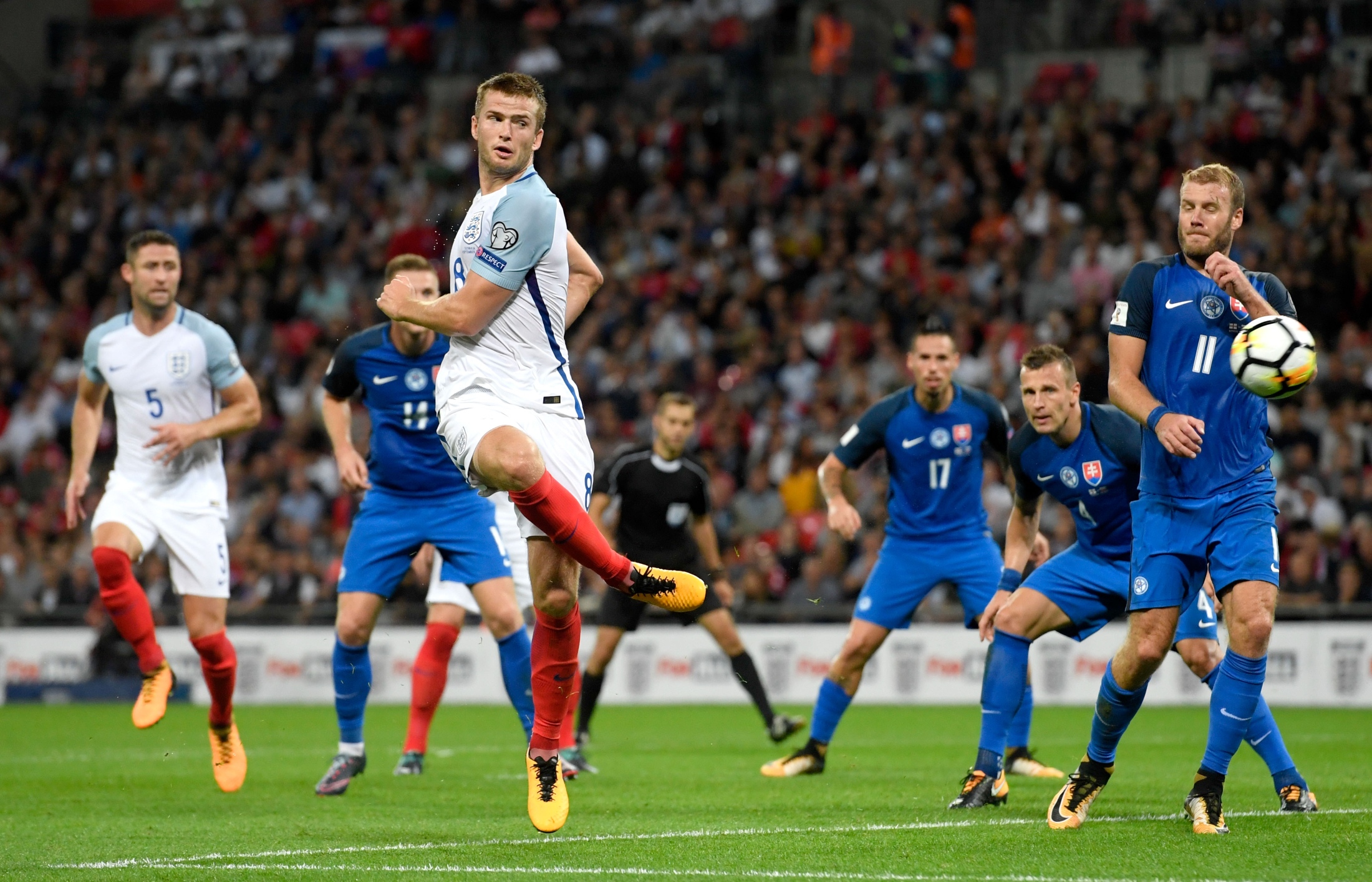 让拉姆移至 让拉姆移至