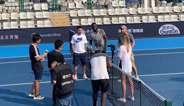 保持稳定的 保持稳定的