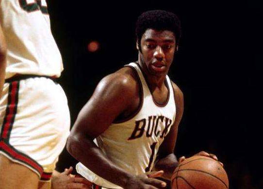 关键特征 关键特征